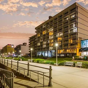comfort-inn-suites-oceanfront.hotels-in-virginia-beach.com/
